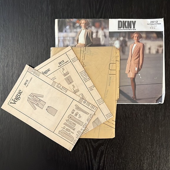 Vintage Jacket and Skirt Sewing Pattern: DKNY, Vogue Patterns - Picture 5 of 5